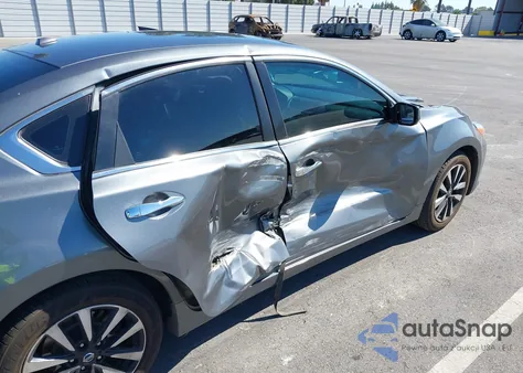 2018 Nissan Altima 2.5 Sv из США, поврежденный, VIN 1N4AL3AP5JC200564